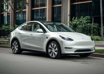 Tesla Model Y : des prototypes sous couverture testés en Inde avant une arrivée fracassante !