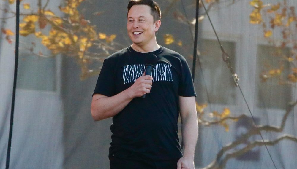 Tesla : Elon Musk dévoile enfin des secrets sur le lancement des robotaxis de juin !