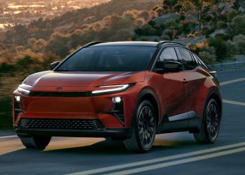 Toyota relance le C-HR en version électrique : allez-vous passer à côté de ce modèle incontournable ?