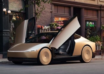 Des proches d&rsquo;Elon Musk vendent en secret près de 200 millions de dollars d&rsquo;actions Tesla !