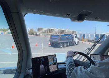Cette fonctionnalité du Tesla Semi qui a laissé tout le monde bouche bée à l&rsquo;ACT Expo