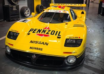 Étonnant survivant : la Nissan R390 Racer aux couleurs Pennzoil, un classique certifié de Gran Turismo !