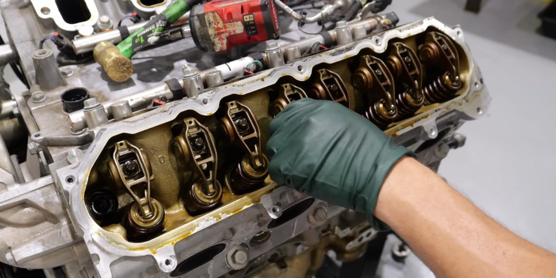 Ne faites pas cette erreur avec le V8 6.2L de GM : les signes qu’il ne faut jamais ignorer !