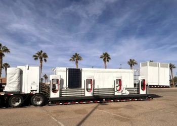 Tesla : la technique secrète qui révolutionne la recharge mondiale !
