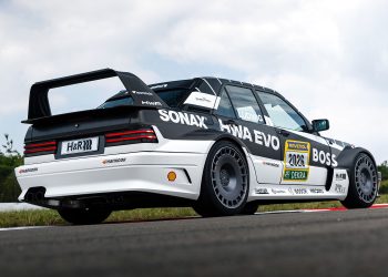 Une Mercedes 190E Evo à 800K$ va défier le Nürburgring 24H, est-ce que ce restomod tiendra la distance ?