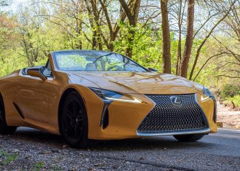 La fin du V8 pour la Lexus LC500 : ce que vous devez savoir avant qu&rsquo;il disparaisse !