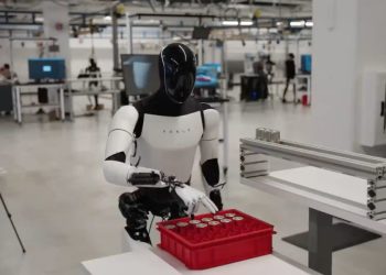 Les incroyables révélations d’Elon Musk sur les avancées stupéfiantes du Tesla Optimus Gen 3 !