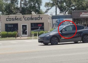 Why Tesla Robotaxis Are Suddenly Everywhere on Austin&rsquo;s Roads