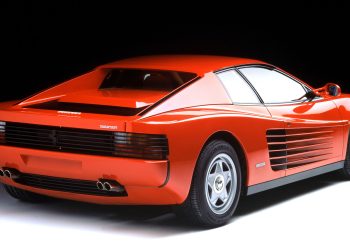 La renaissance choc de la Ferrari Testarossa : des indices émergent 40 ans après !