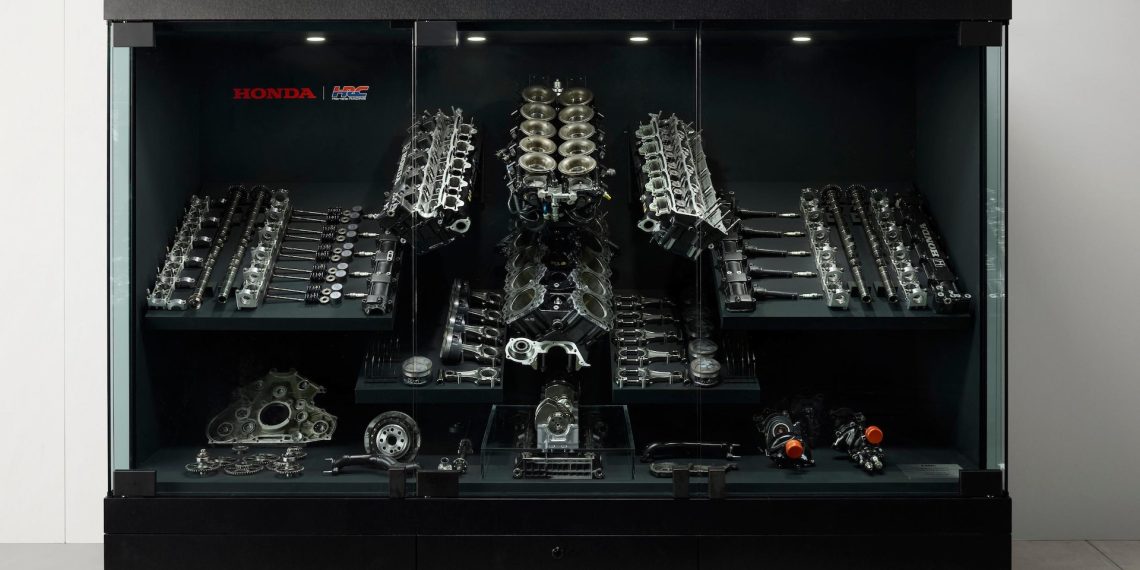 La dernière Honda V10 pilotée par la légende de la F1 Ayrton Senna mise en vente : ne manquez pas cette chance historique !