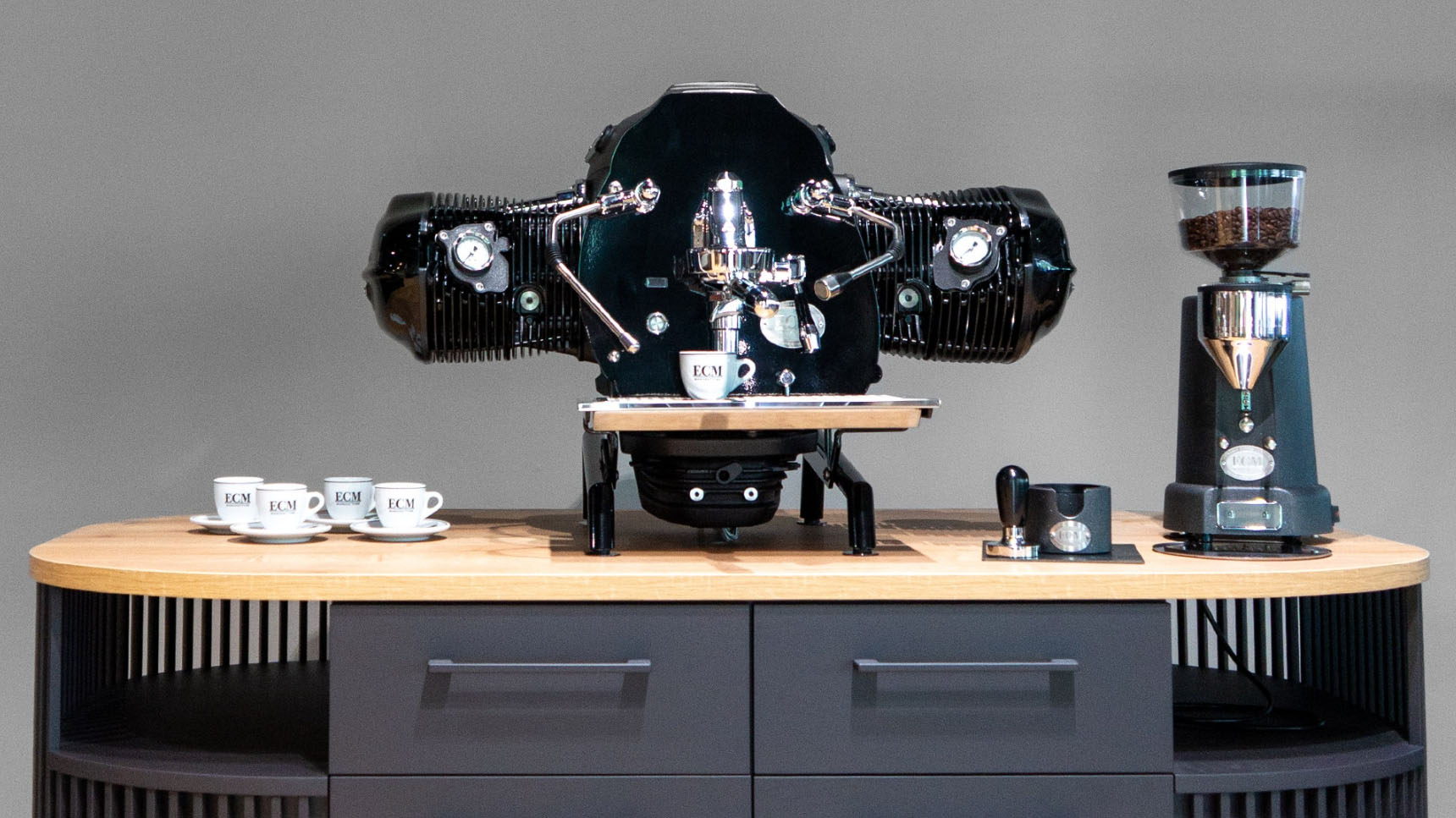 BMW moteur café