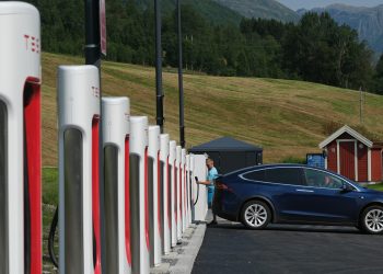 Tesla en Norvège : vente explose de 24 % malgré les polémiques entourant Musk