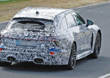 Vous ne croirez jamais à quoi ressemble la nouvelle Audi RS6 Avant hybride repérée au Nurburgring !