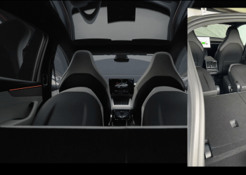 Un nouveau modèle Tesla YL à 6 places repéré : ce que cela change pour les familles nombreuses