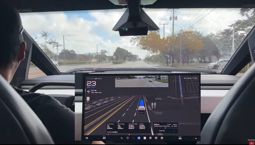 Les améliorations révolutionnaires de Tesla FSD V14 pour le Cybertruck vont vous surprendre !