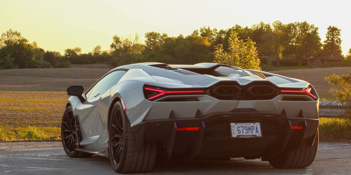 L&rsquo;incroyable capteur AI de Lamborghini qui corrige instantanément vos erreurs de conduite