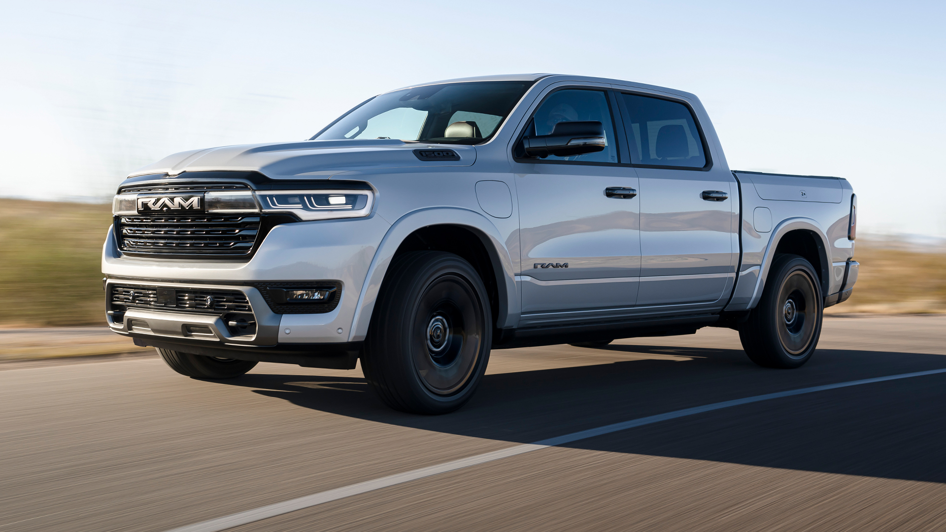 2026 Ram REV, non pas un BEV, mais un EV avec un prolongateur d'autonomie à essence V6.