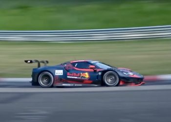 Max Verstappen se lance dans une aventure GT inédite au Nürburgring ce week-end !