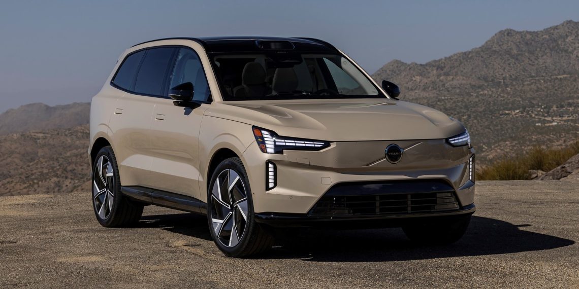 L&rsquo;industrie automobile bascule vers l&rsquo;électrique : pourquoi le recul est impossible, selon le PDG de Volvo