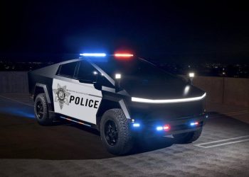 Les incroyables Tesla Cybertruck version police débarquent à Las Vegas : une révolution signée par un célèbre tuner !