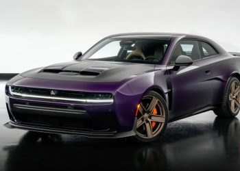Le nouvel accessoire Dodge pour la Charger au SEMA : un festival de personnalisation Sixpack que vous n&rsquo;attendiez pas !