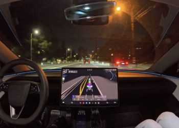 Le mode Mad Max de Tesla FSD : pourquoi les utilisateurs sont obsédés !