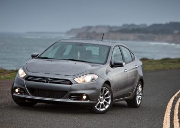Ils adorent tellement la Dodge Dart qu&rsquo;ils achètent toujours des modèles neufs en 2025 !