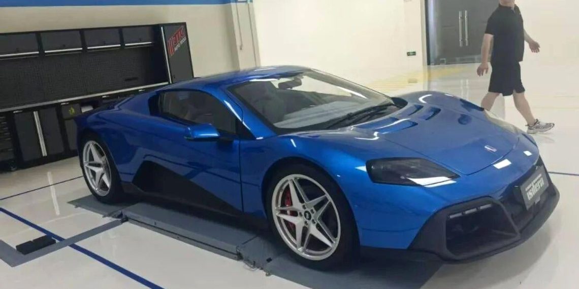 Isdera, le constructeur de voitures de sport le plus étrange des années 80, reprend discrètement du service : surprenant ou inquiétant ?