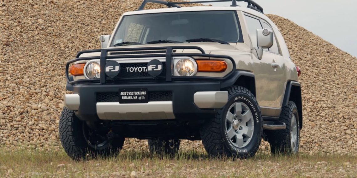 Cette Toyota FJ Cruiser 2008 restaurée pendant 1 000 heures va vous étonner !