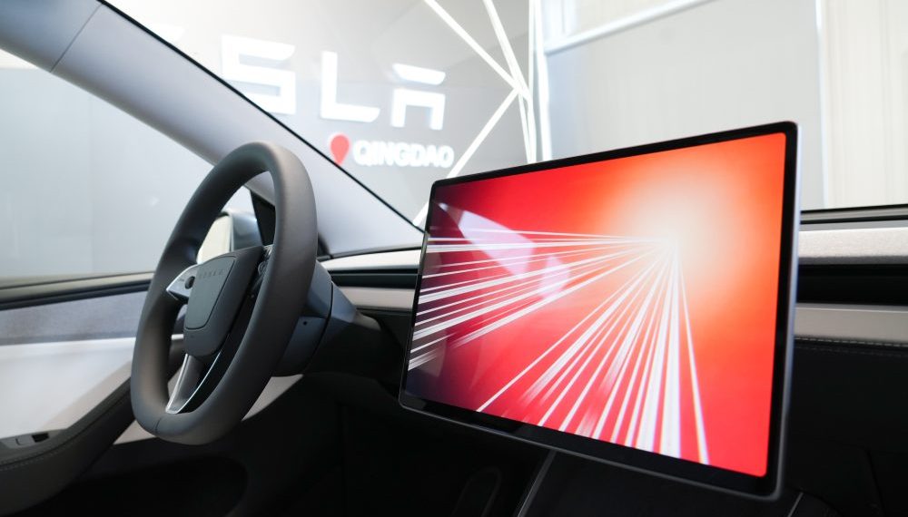 Elon Musk révèle des fonctionnalités incroyables pour la prochaine mise à jour FSD de Tesla qui vont bouleverser vos attentes
