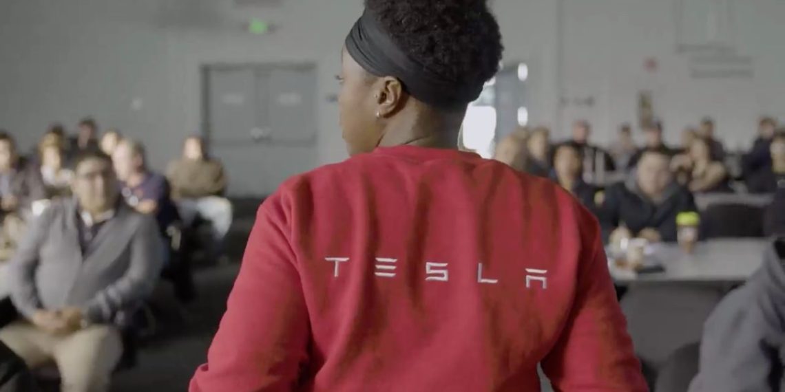 Pourquoi Peter Thiel réduit-il sa participation dans Tesla alors qu’Elon Musk alerte les vendeurs à découvert ?