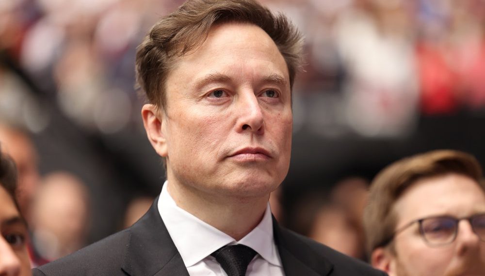 Vous ne croirez pas la prophétie d’Elon Musk : le travail « optionnel » grâce à l’IA dans 20 ans !
