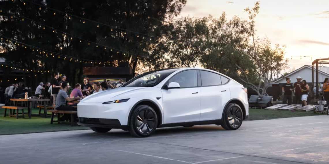 Les ventes de Tesla aux États-Unis chutent sous les 40 000 unités après l&rsquo;expiration du crédit d&rsquo;impôt : une baisse historique.
