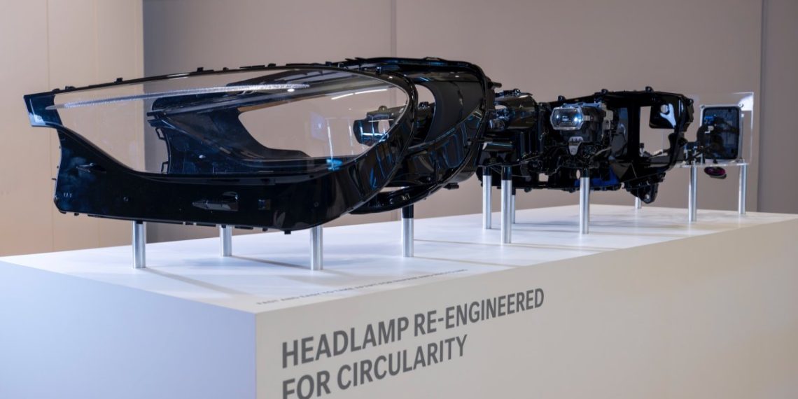 Mercedes révolutionne sa production : des vis au lieu de la colle, un retour aux fondamentaux qui va vous surprendre !