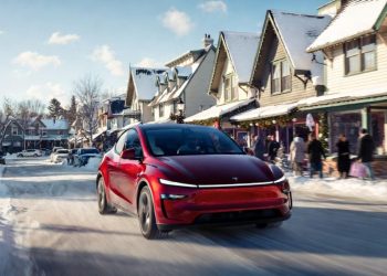 La surprise Tesla : l&rsquo;astuce des fêtes qui va rendre FSD incontournable dans chaque foyer !