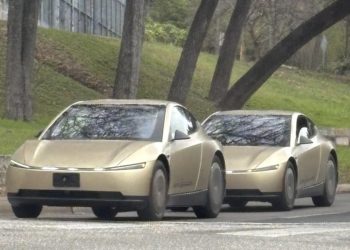 L&rsquo;incroyable Tesla Cybercab bouleverse déjà l&rsquo;apparence des routes d&rsquo;Austin avant même sa mise en production !