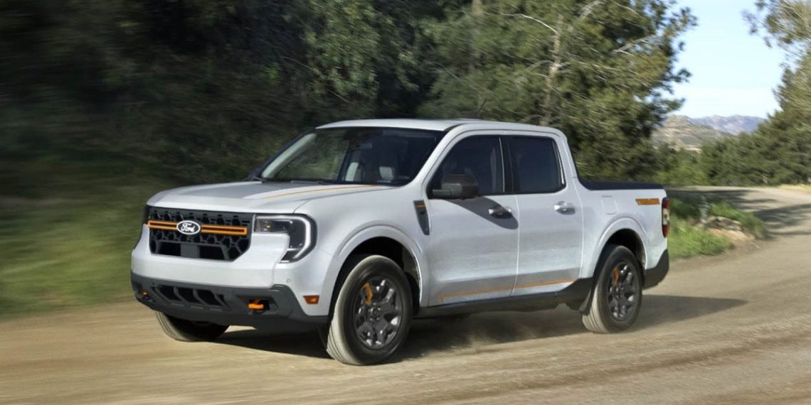 Le Ford Maverick double le Ranger en 2025 : un succès inattendu !