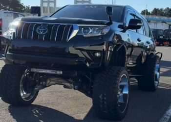 Quand le « Carolina Squat » s&rsquo;invite dans la culture automobile japonaise, préparez-vous à être surpris !