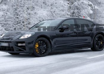 La Porsche Panamera 2028 : cette transformation électrique va vous étonner !