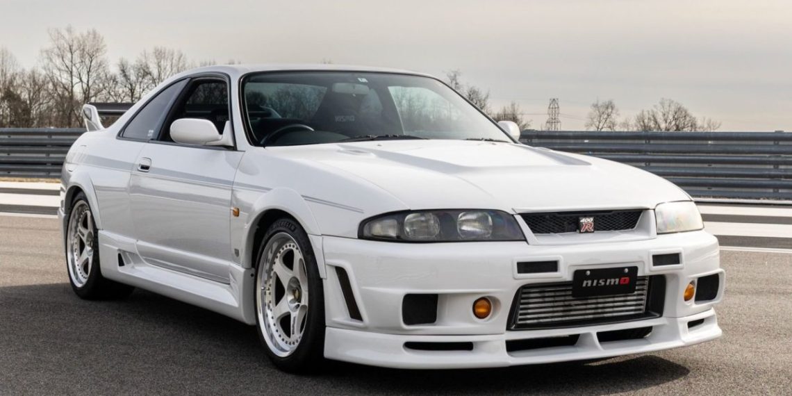 Cette surprenante ascension : le Nissan Skyline 400R de 1996 franchit le cap du million de dollars !
