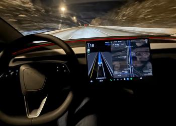 Pourquoi la capacité d&rsquo;entraînement AI de Tesla en Chine pourrait tout changer pour la conduite autonome !