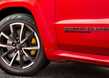 La promesse excitante du vice-président de Jeep sur le retour du SRT Trackhawk va vous surprendre !