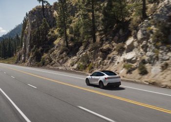 Tesla frappe fort en Suède : l&rsquo;offre choc sur la Model Y qui bouscule la concurrence !