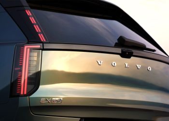 Volvo surprend le marché, GM s’attaque à Carvana, tandis que Nissan gère une fuite de données inquiétante