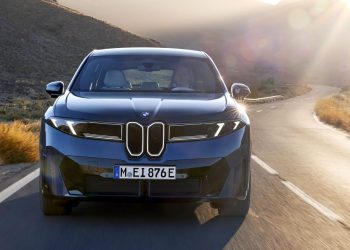 La surprise du marché automobile : BMW, Audi et Toyota révolutionnent le jeu avec leurs dernières innovations hybrides et électriques