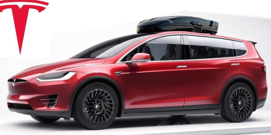 Elon Musk promet un véhicule Tesla révolutionnaire qui va éclipser le monospace !