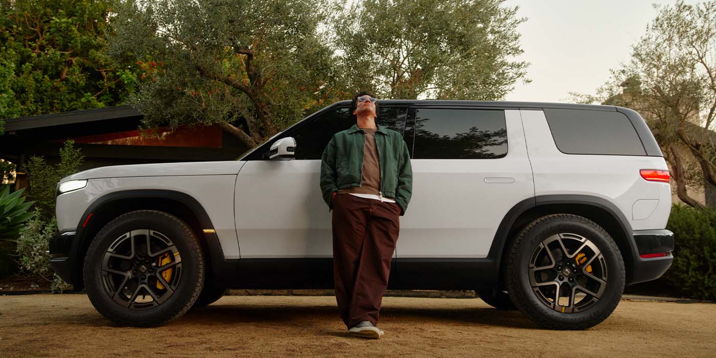 Rivian R2 en blanc glacier
