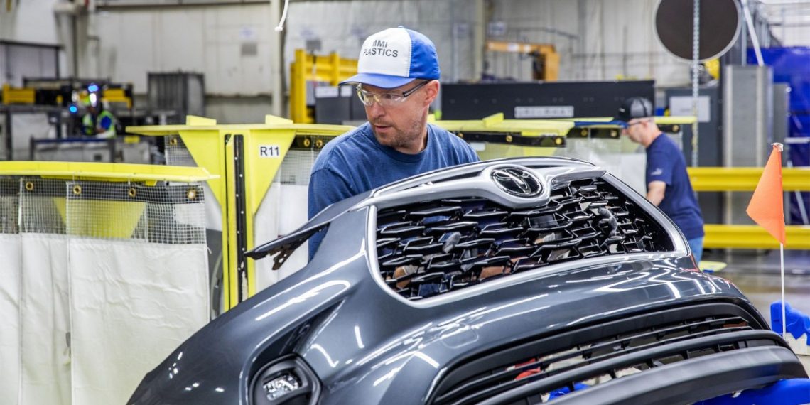 Trump : les tarifs douaniers font bondir la facture des constructeurs à 35 milliards, Toyota rappelle 550 000 Highlander, Cadillac abandonne les noms Torque !