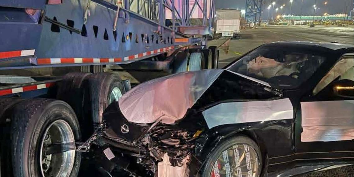 Cette Nissan Z ultra-rare broyée avant même d’arriver chez le concessionnaire : un gâchis monumental !