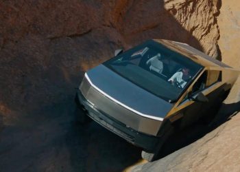Pourquoi SpaceX a-t-il acheté 1 279 Tesla Cybertruck ? Les ventes en question.